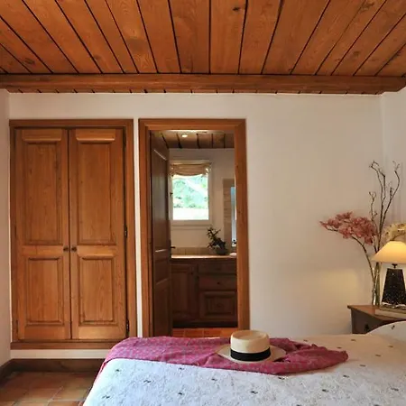 Szálloda Domaine Brellinga - Tavara 4*